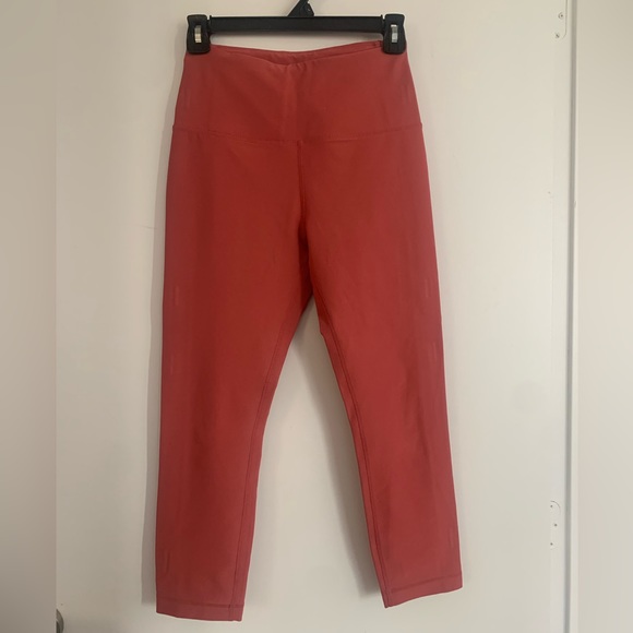 MPG Women’s Dashing High Waisted Recycled Capri (Size: S) - Picture 7 of 8